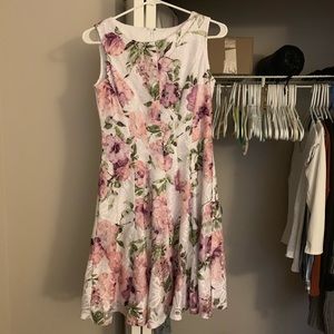 White floral lace formal dress size 4